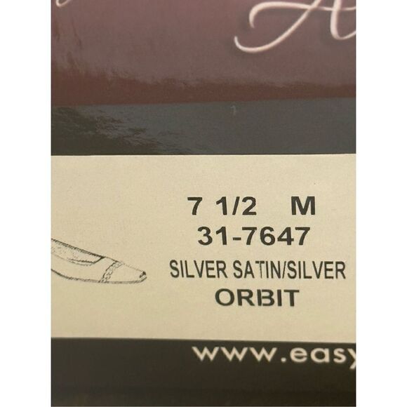 BNIB size 7.5 Easy Street Orbit pumps/heels - Picture 10 of 10